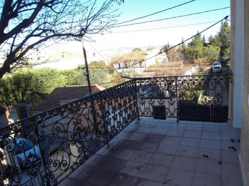 A louer appartement 3 pièces à Marseille 13013 Saint Just, terrasse et parking