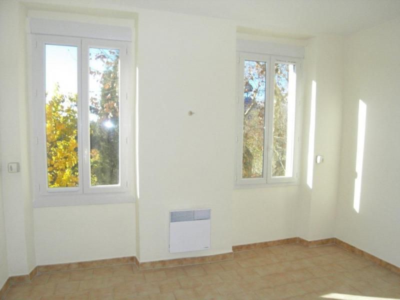 A louer appartement 3 pièces à Marseille 13013 Saint Just, terrasse et parking