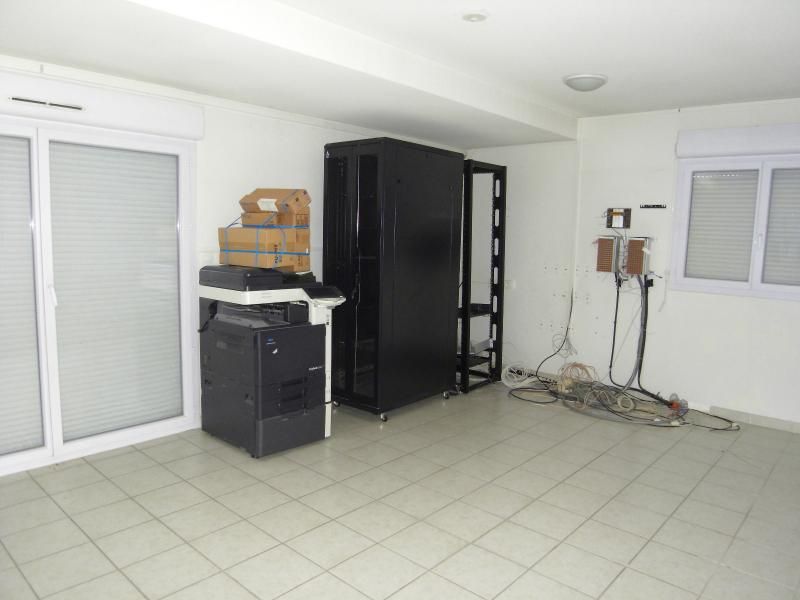 A louer bureaux de 120m² à Plan de Cuques 13380