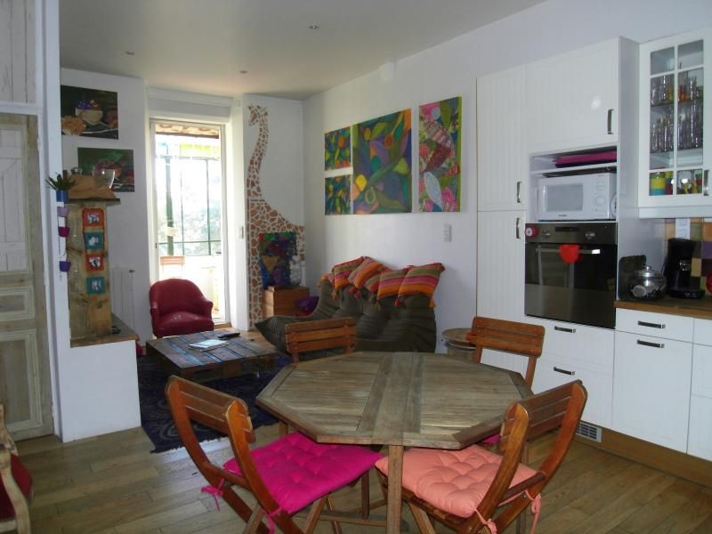 A la location maison les Olives Marseille 13013, 2 chambres + bureau, piscine, garages