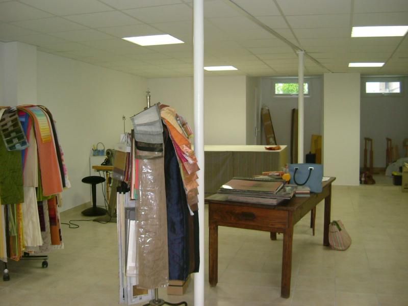 A Saint Barnabé Marseille 13012 location d'un local commercial, centre du village