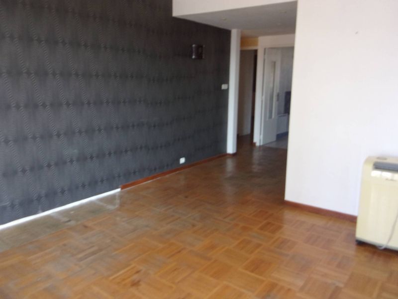 A la location appartement 3 pièces avec balcon et cave  Menpenti 13005 Marseille