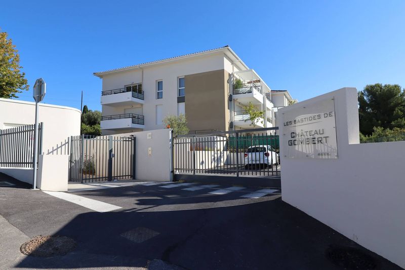 A louer dans résidence neuve appartement 3 pièces de 59 m² avec terrasse et place de parking privative Château Gombert 13013 Marseille