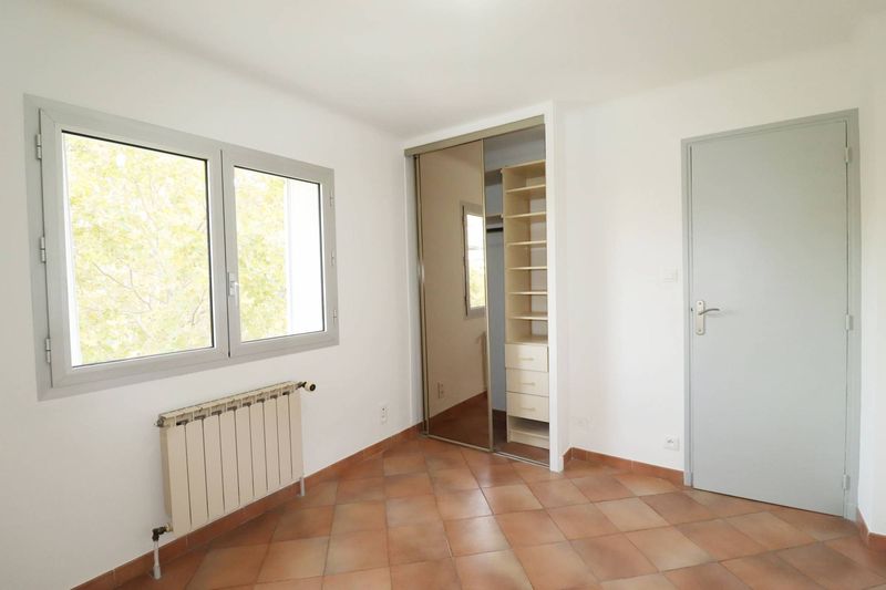 A louer appartement 4 pièces 61 m² Timone 13005 Marseille