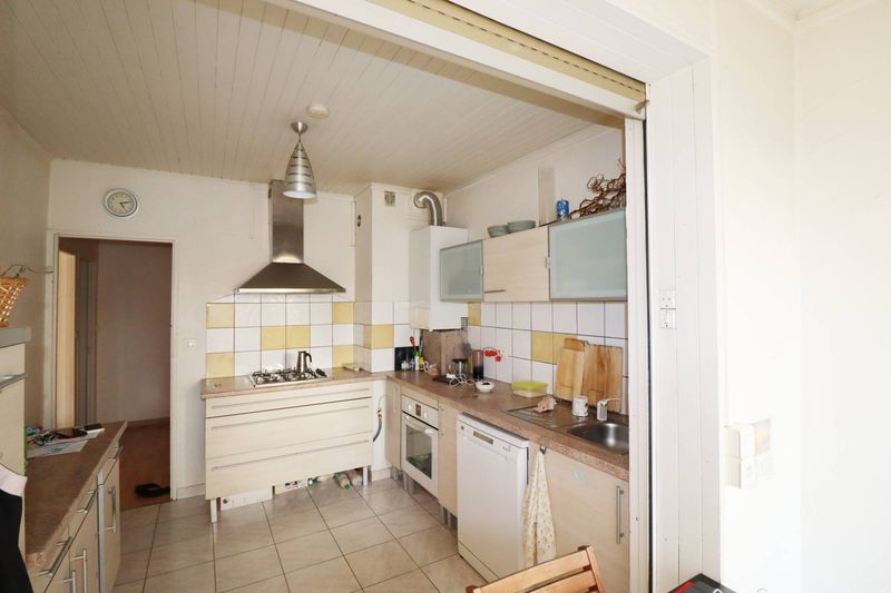 cuisine  A louer appartement 3 pièces 79 m2 Petit Bosquet / Montolivet 13012 Marseille