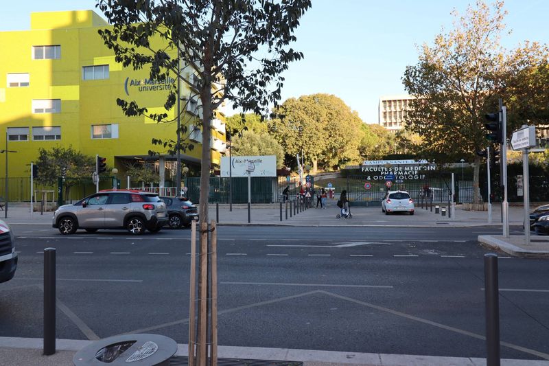 A louer appartement 4 pièces 61 m² Timone 13005 Marseille