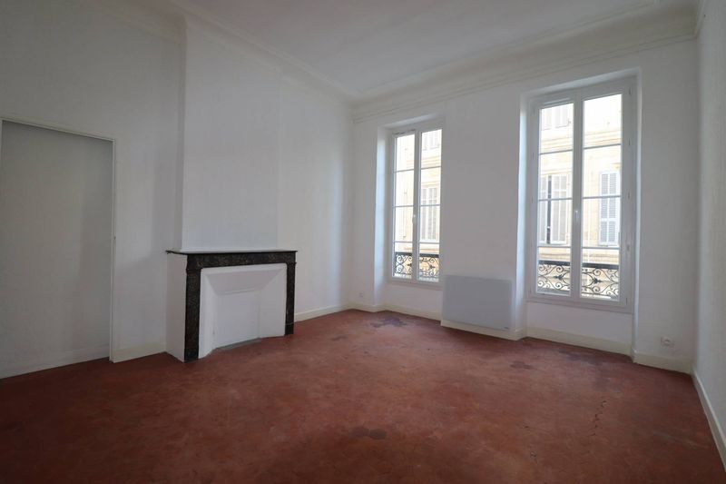 A louer 2 pièces 61 m² Thiers 13001 Marseille