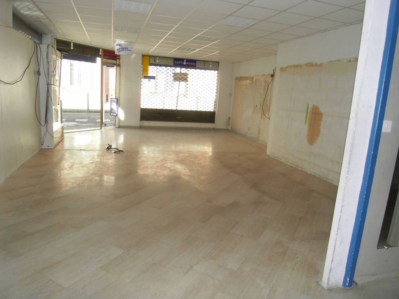 A louer Coeur de Saint Barnabé 13012 Local commercial