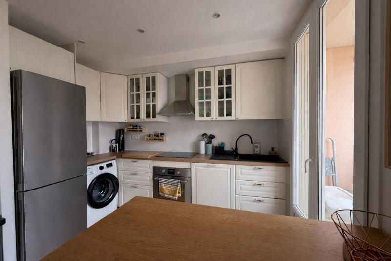 Location appartement 3 pièces avec balcon Saint Barnabé 13012 Marseille