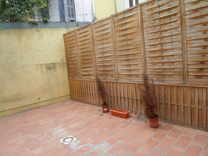 A louer 13004 Blancarde Maison de ville 3 pièces avec terrasse et stationnement