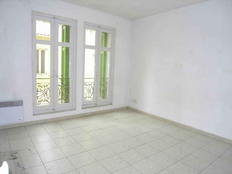 A louer 13004 Blancarde Maison de ville 3 pièces avec terrasse et stationnement