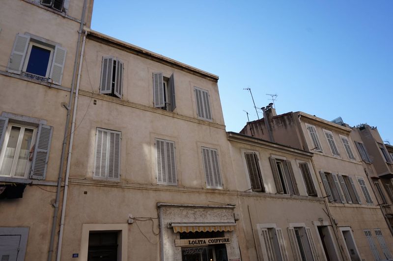 A louer à Marseille la  Conception 13005 appartement type 1