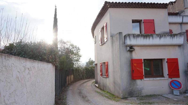 A louer Secteur Caillols 13012 Maison de ville 3 pièces