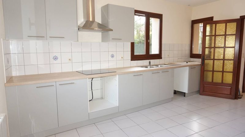 A louer Secteur Caillols 13012 Maison de ville 3 pièces