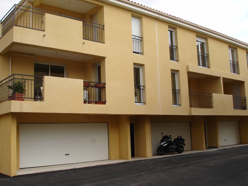 A la location 13012 Bois Luzy  Appartement 4 pièces en duplex