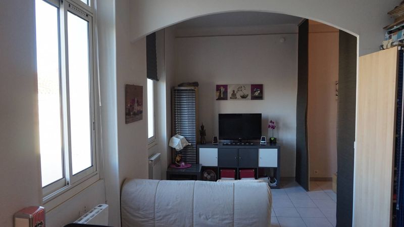 a louer 13012 village de saint barnabé type 1/2 rénové