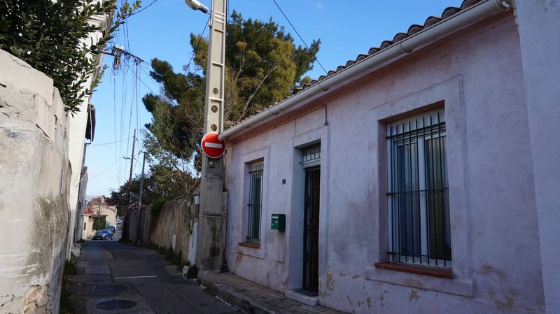 location maison de ville 13012 marseille type 3