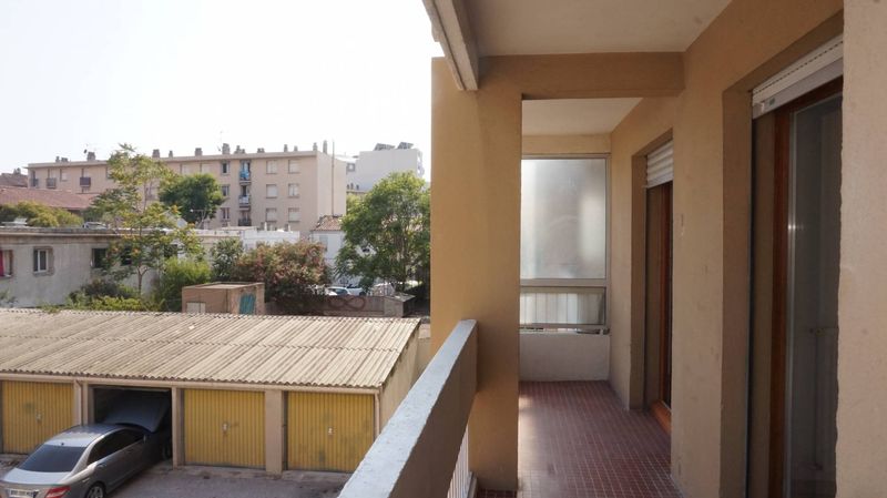 location appartement t2 42 m² 13010 marseille capelette à louer