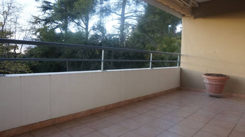 A louer 3 pièces 68.04 m² terrasse, garage et parking La Fourragère 13012 Marseille