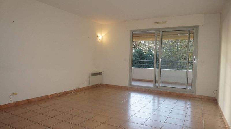 A louer 3 pièces 68.04 m² terrasse, garage et parking La Fourragère 13012 Marseille