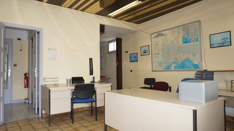Location Local commercial -  2 espaces de 40 m² et 80 m² Saint Barnabé 13012 Marseille