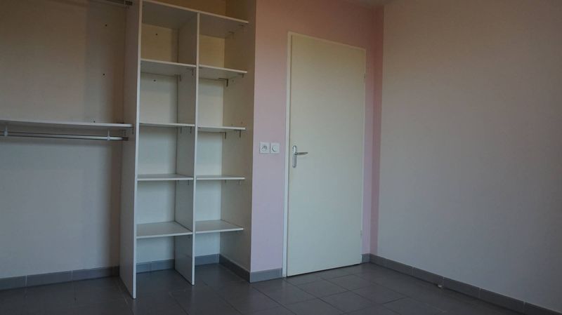 Location  Appartement 2 pièces 40 m² avec terrasse et garage Petit Bosquet / Malpassé 13013 Marseille