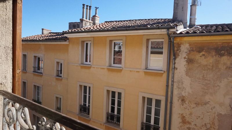 Location meublée A louer appartement 3 pièces, 2 chambres 13100 Aix en provence