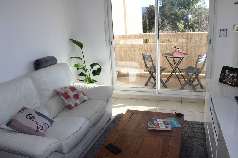 A louer T2 32 m² avec terrasse et garage 13600 La Ciotat