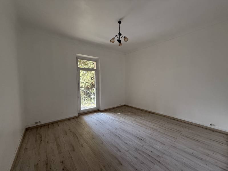 A la location grand appartement 3 pièces secteur Montolivet 13012 Marseille