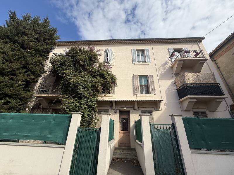 A la location grand appartement 3 pièces secteur Montolivet 13012 Marseille