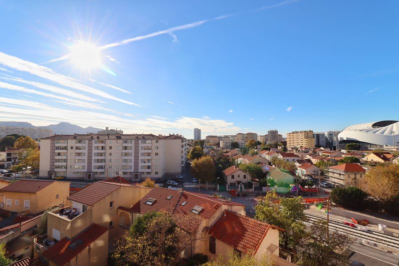 A louer appartement 3 pièces entièrement meublé Sainte Marguerite 13009 Marseille