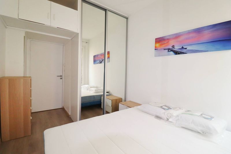 A louer Type 2 38 m² Meublé  Rue de la république 13002 Marseille