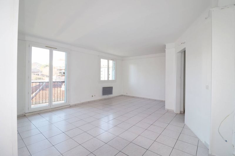 A la location appartement 3 pièces 60 m² sur le secteur des Chartreux 13004 Marseille