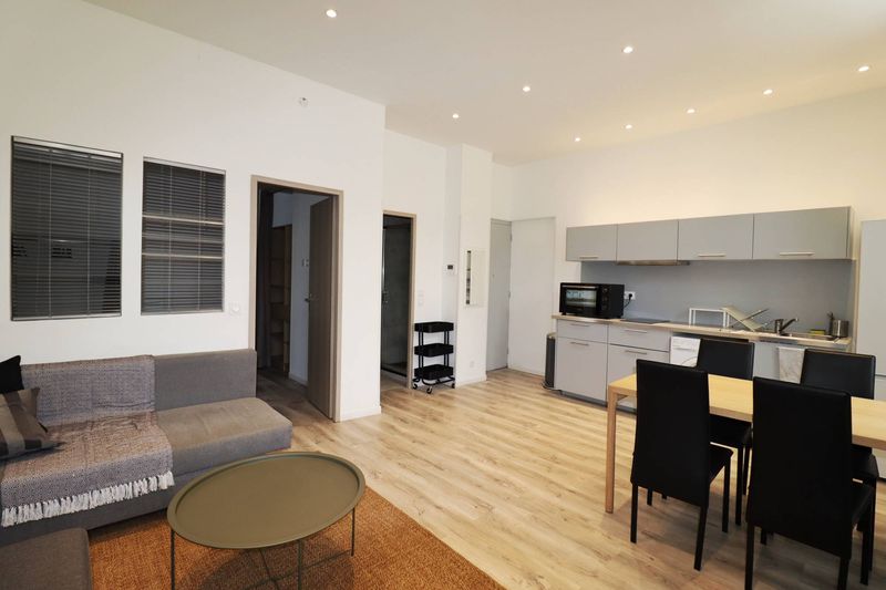 séjour cuisine A louer appartement meublé 2 pièces de 35 m² à proximité du centre du village de Saint Barnabé 13012 Marseille
