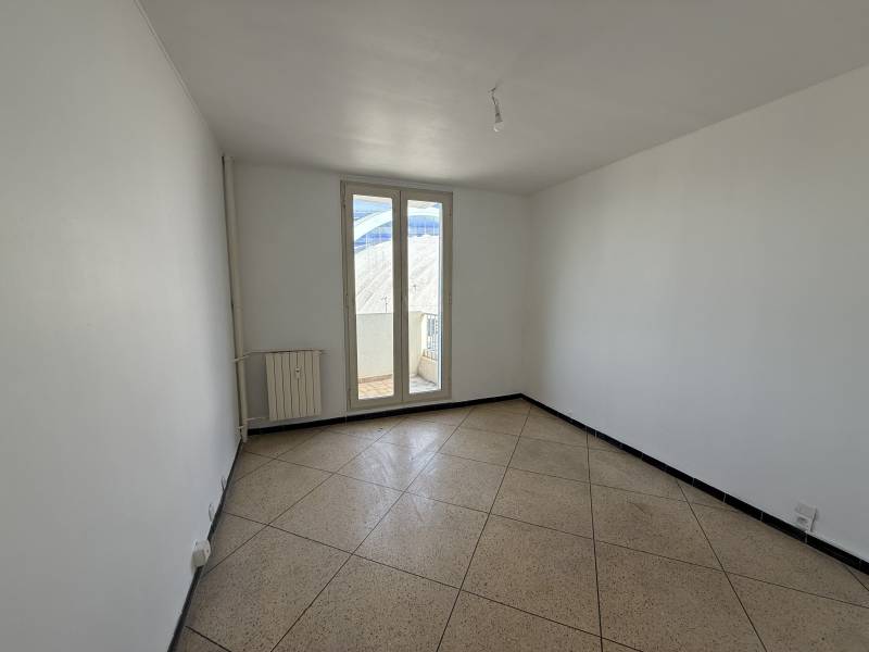 A louer Marseille 4e – Secteur Chartreux / Dôme – T4/5 de 78,83 m² avec balcon et cave