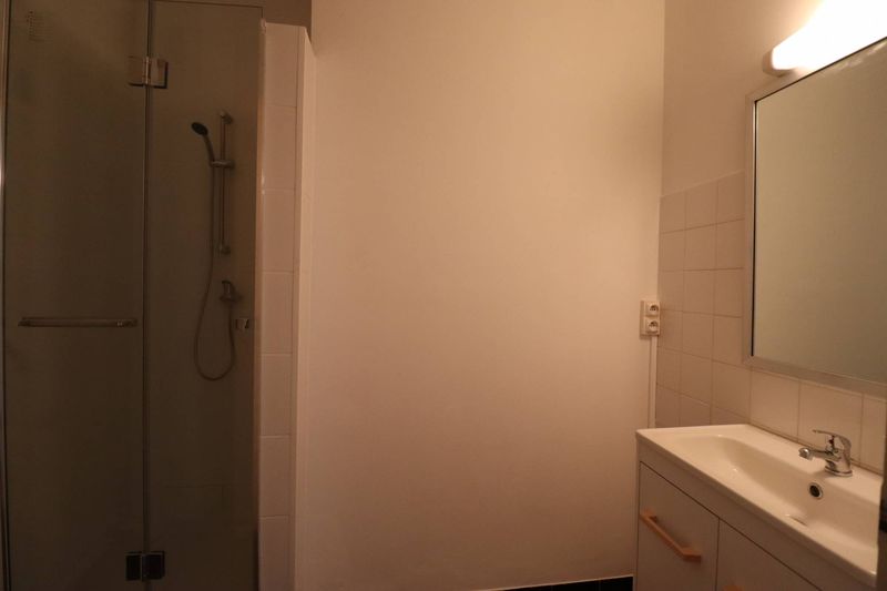 A louer T1 36 m² en 1er étage secteur Baille / Timone 13005 Marseille