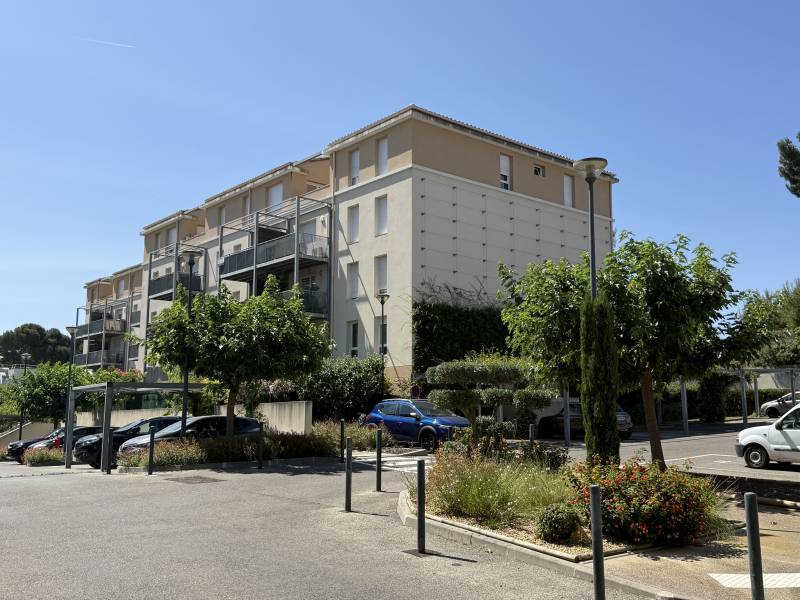 À louer – Appartement T2 avec extérieur et stationnement privé - 13013 Marseille