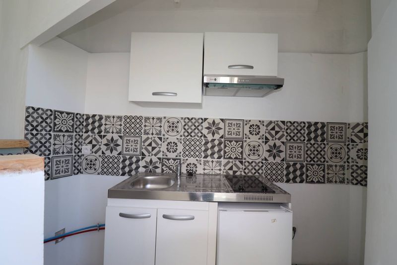 A louer T2 38 m² Notre Dame du Mont 13006 Marseille