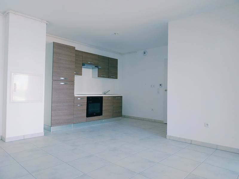 A louer appartement 3 pièces avec terrasse sur le secteur de Saint Loup 13010 Marseille