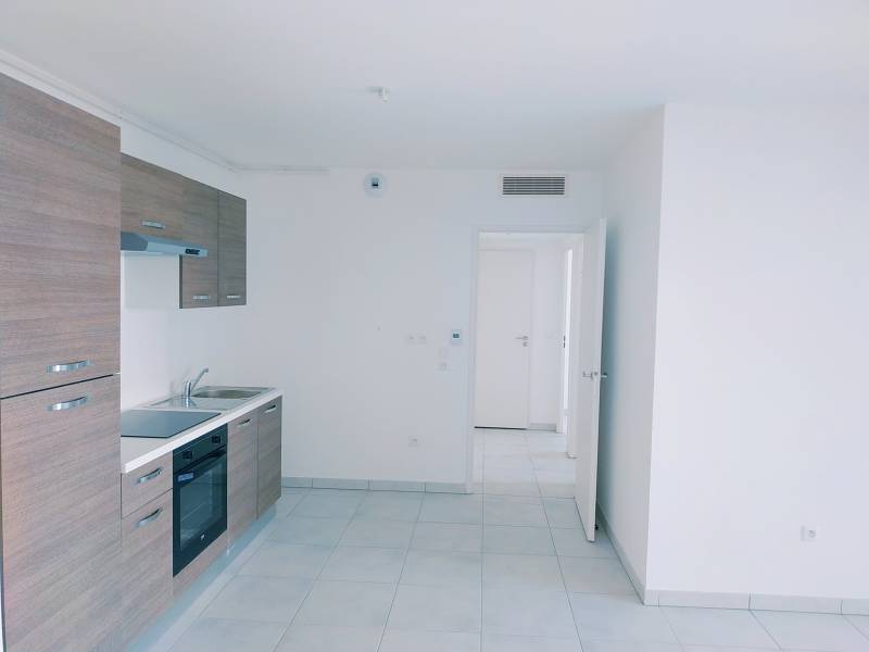 A louer appartement 3 pièces avec terrasse sur le secteur de Saint Loup 13010 Marseille