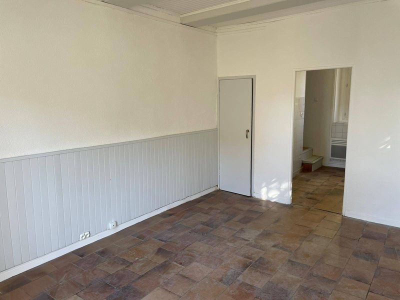 séjour - A louer duplex de 50 m² avec terrasse de 19 m² 3 pièces entre les Camoins et la Treille 13011 Marseille