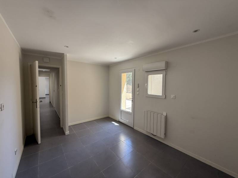 A louer maison 3 pièces de 66 m² avec terrasses secteur Vallon des gages 13190 Allauch