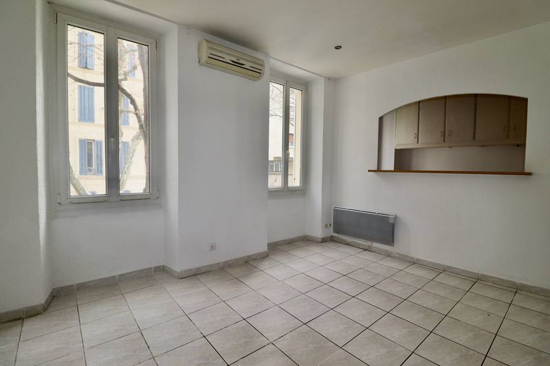 A louer appartement 3 pièces à proximité du métro Chartreux 13004 Marseille