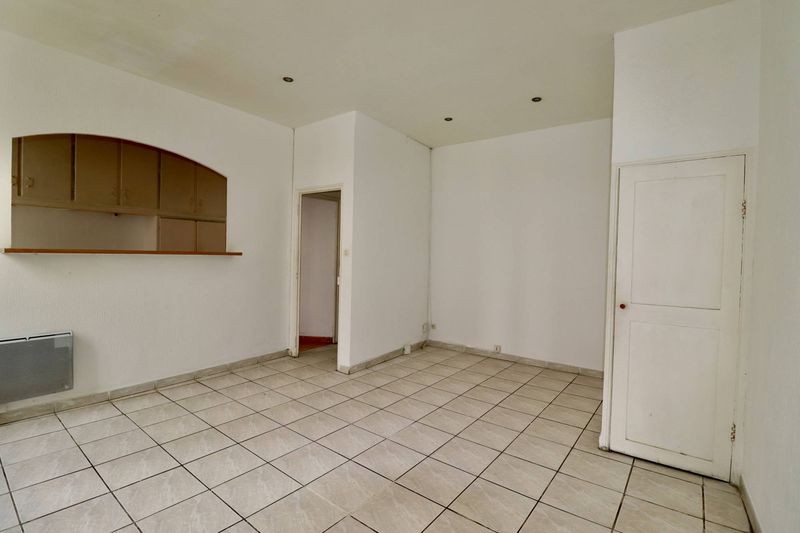 A louer appartement 3 pièces à proximité du métro Chartreux 13004 Marseille