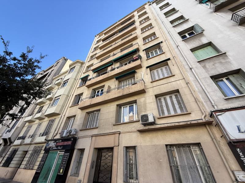 A louer appartement 3 pièces secteur des cinq Avenues 13004 marseille 