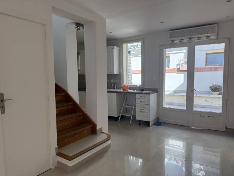 A louer duplex 3 pièces cœur du village de Bois Luzy 13012 Marseille