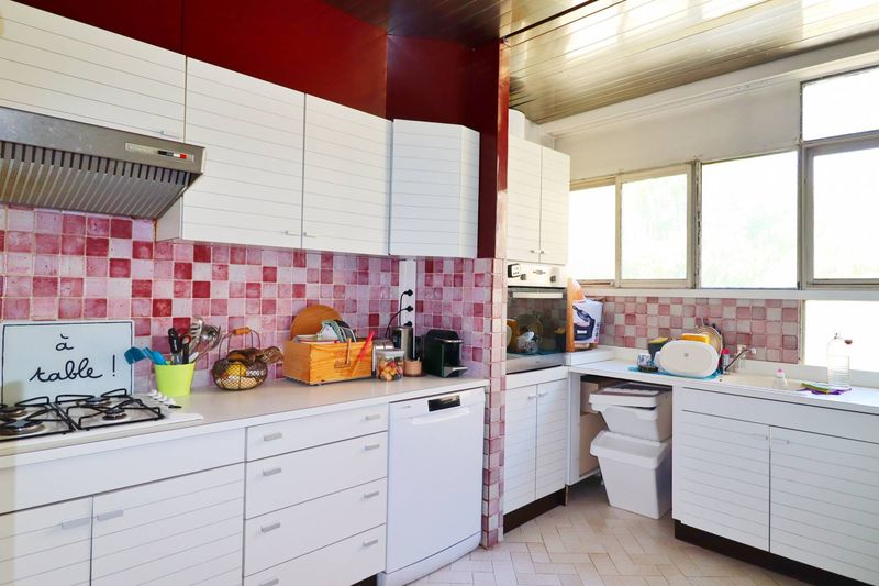 A louer grand appartement T3 Marseille métro La Fourragère, grand balcon vue sur parc