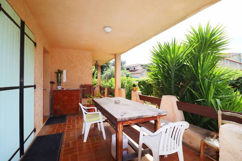 A louer maison avec garage et jardin sur le secteur de Montolivet 13012 Marseille