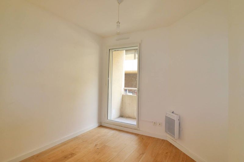 A louer appartement 2 pièces  en plein cœur du Rouet 13008 Marseille