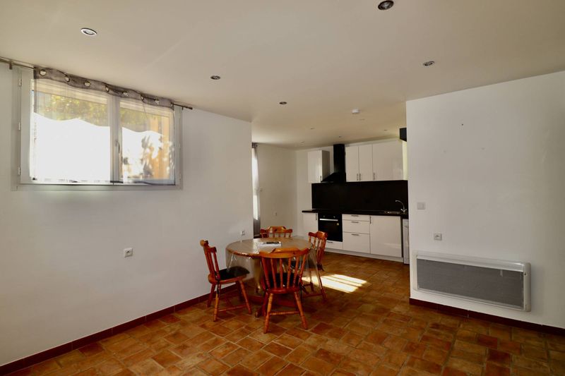 A louer appartement 2 pièces  de 37 m² secteur Pont de vivaux 13010 Marseille